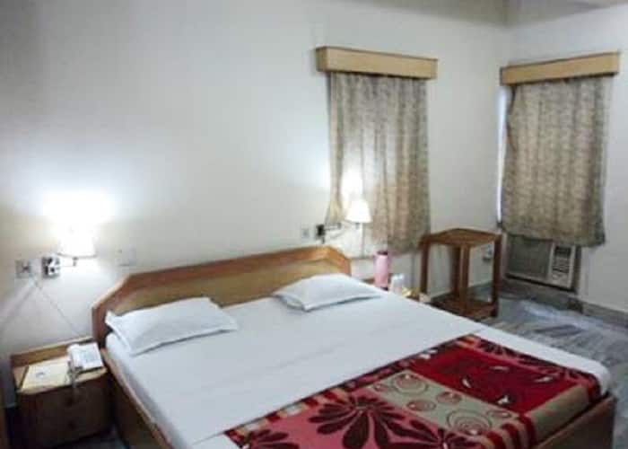 Hotel Ambassador Retreat, Asansol 3